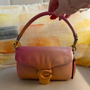 Coach puffy tabby 18 orange and pink ombré